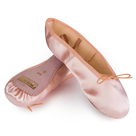 Freed Aspire Full Sole Satin Ballet Shoe Pose.A Pointes